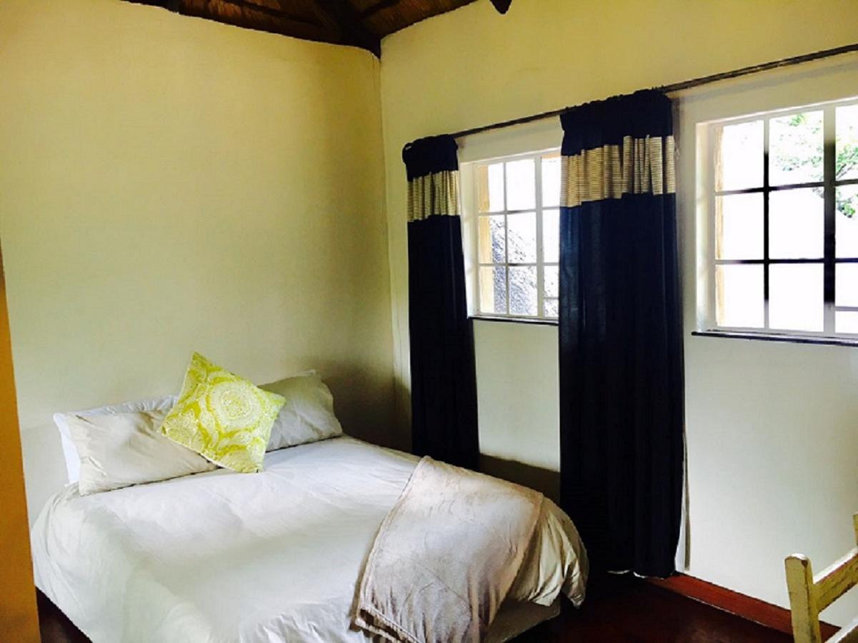 יוהנסבורג The Rivonia River Lodge מראה חיצוני תמונה