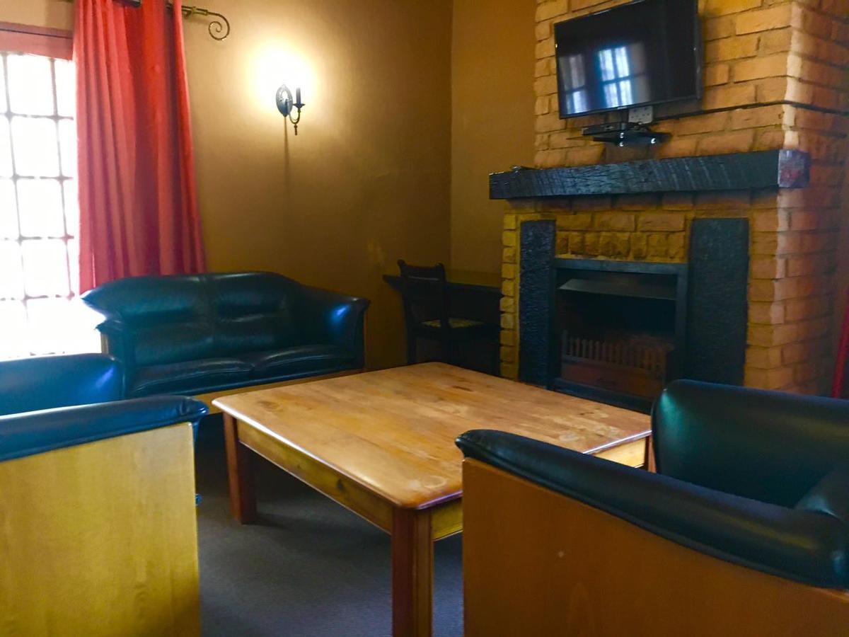 יוהנסבורג The Rivonia River Lodge מראה חיצוני תמונה